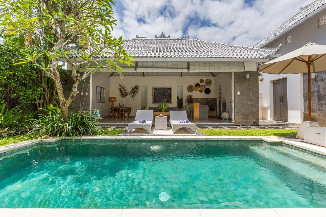Villa Irma Seminyak  Exterior photo